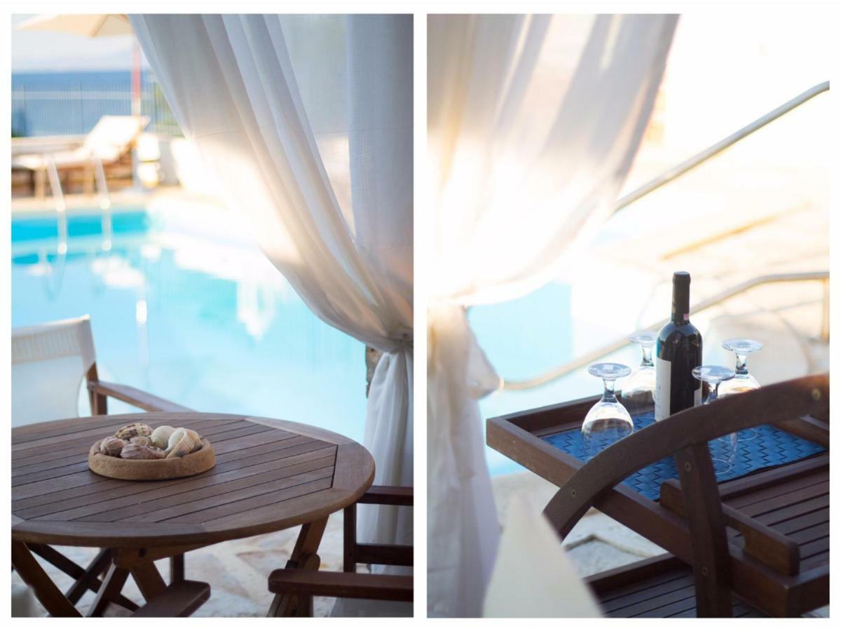 Villa Blue Island Artemida  Bagian luar foto